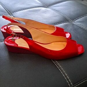 J Renee/ alivia/ red metallic sandals / new / patent leather/ size 10.5 wide